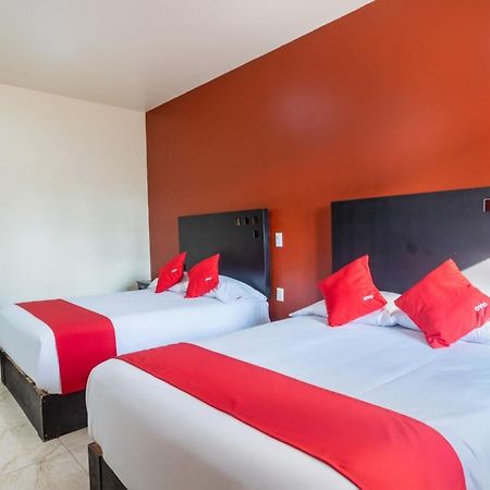 Oyo Hotel Emperadores Inn, Atlixco Exteriör bild