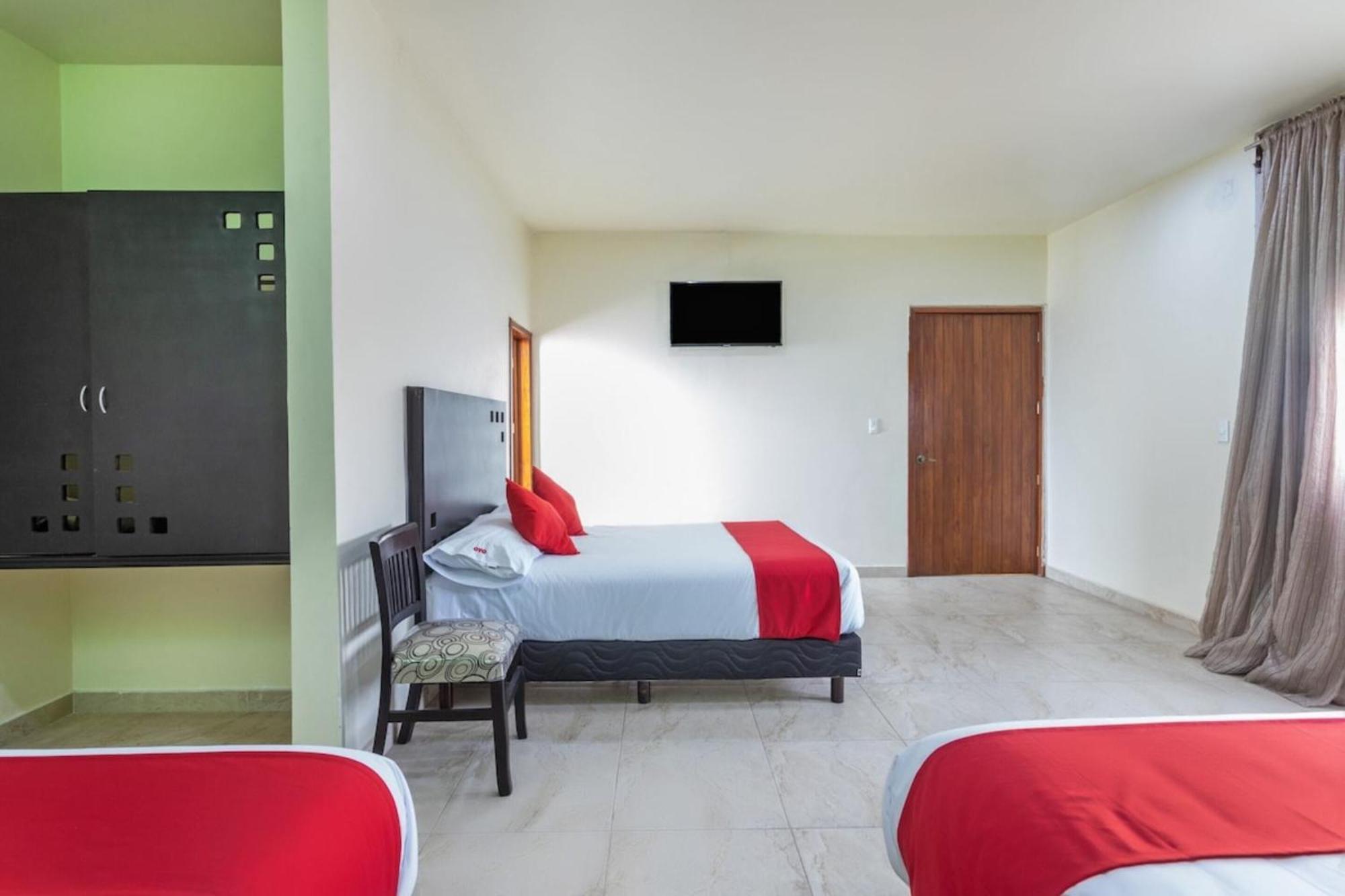 Oyo Hotel Emperadores Inn, Atlixco Exteriör bild