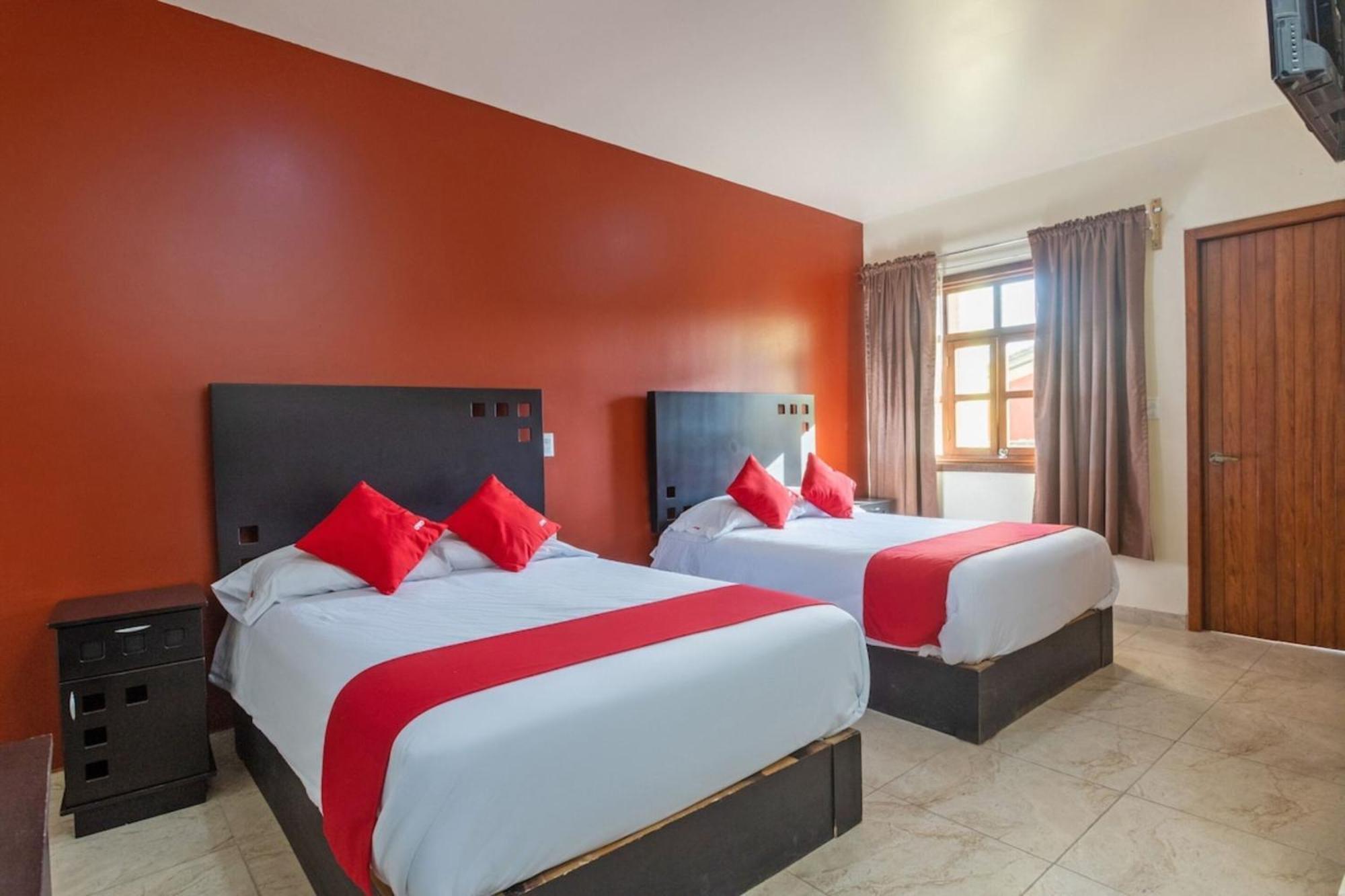 Oyo Hotel Emperadores Inn, Atlixco Exteriör bild