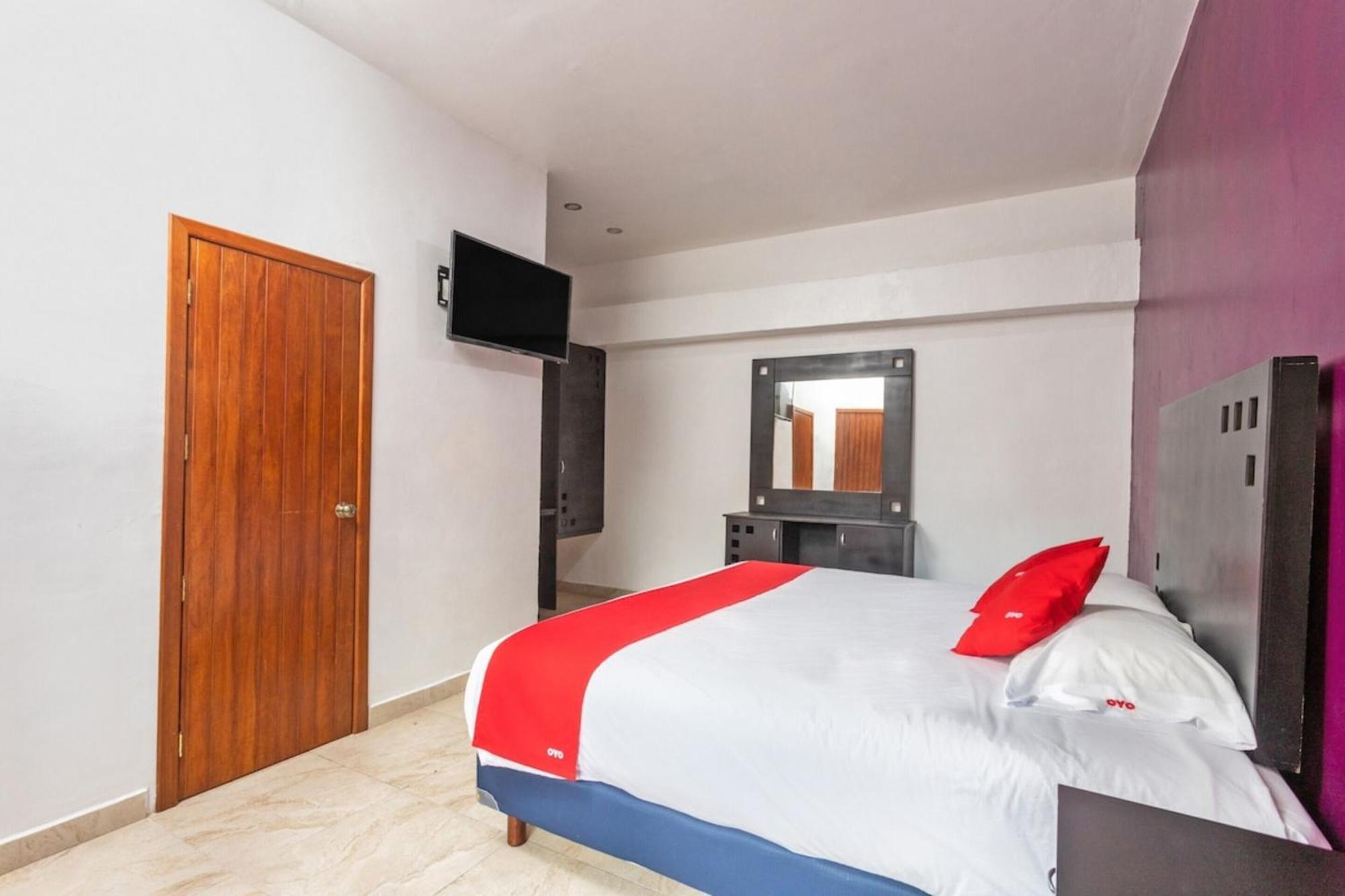 Oyo Hotel Emperadores Inn, Atlixco Exteriör bild