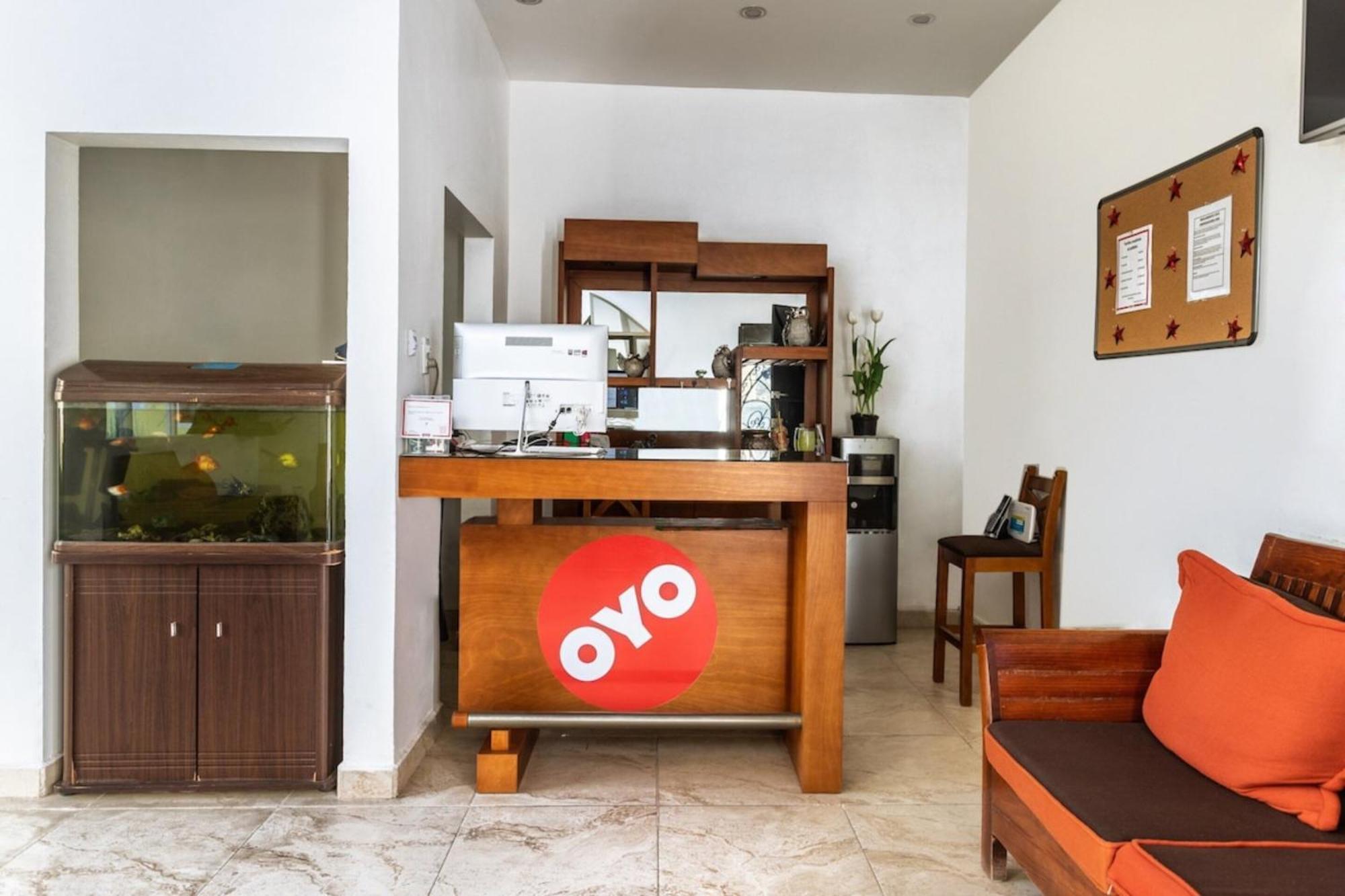 Oyo Hotel Emperadores Inn, Atlixco Exteriör bild